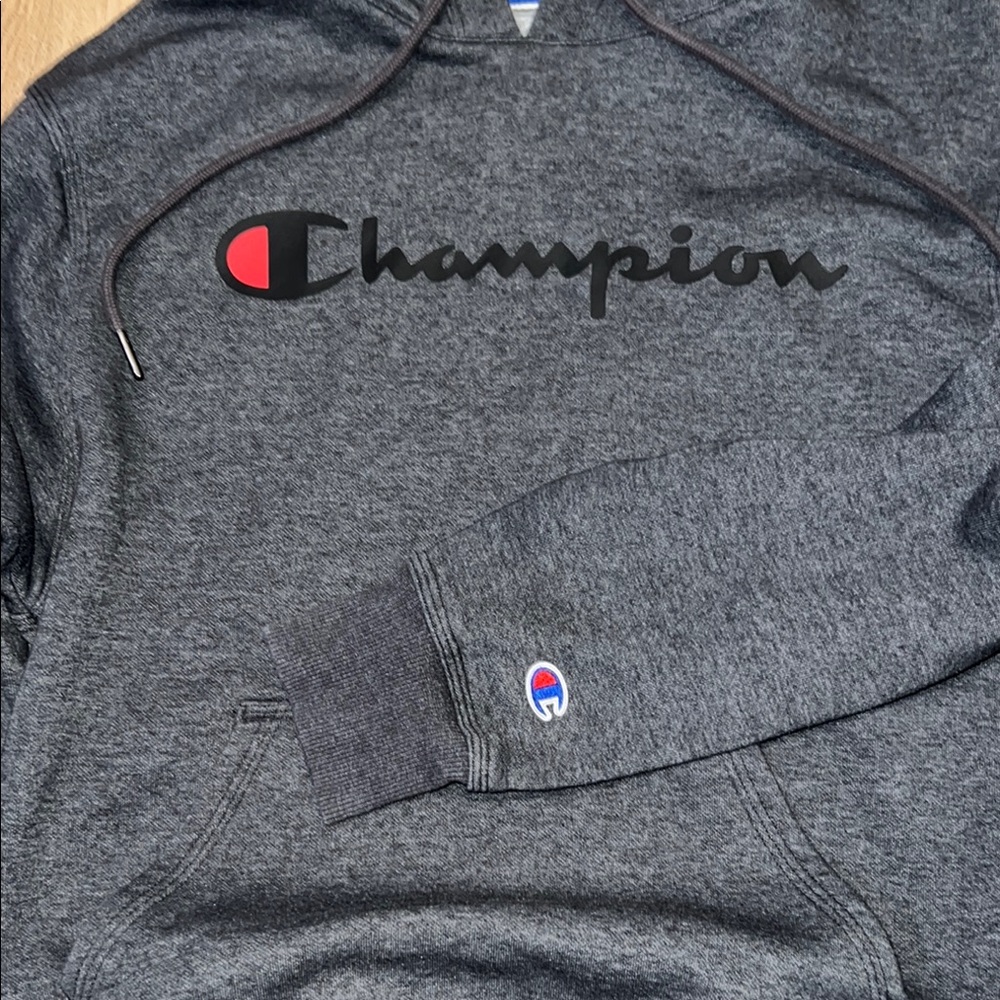 Champion Gray Sweater with Classic Pullover Design - Picture 5 of 8